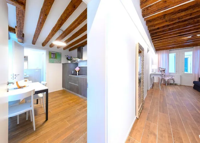 Hostmate - - Salizada * Wenecja