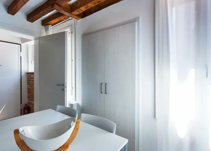 Apartamento Hostmate - - Salizada Venecia