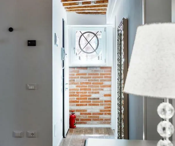 Apartamento Hostmate - - Salizada Venecia